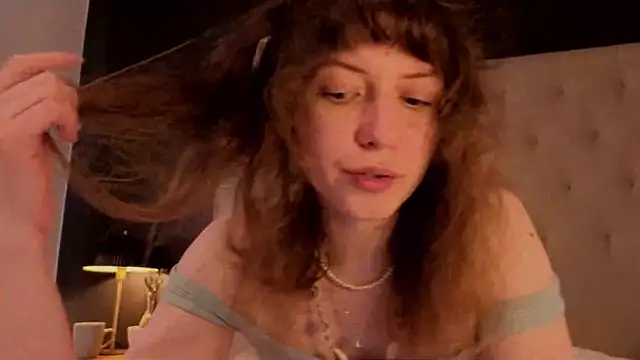 Snapshot of sun_place chatting on July 10, 2026, 11:21 am sun place online show from July 10, 2026, 11:21 am