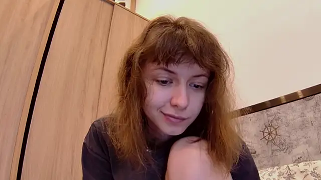 Snapshot of sun_place chatting on September 15, 2025, 4:35 am sun place online show from September 15, 2025, 4:35 am