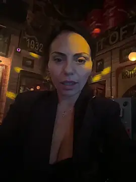 Snapshot of KimKelly13 chatting on November 2, 2025, 9:53 pm KimKelly13 online show from November 2, 2025, 9:53 pm