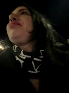 Snapshot of KimKelly13 chatting on November 20, 2025, 6:14 am KimKelly13 online show from November 20, 2025, 6:14 am