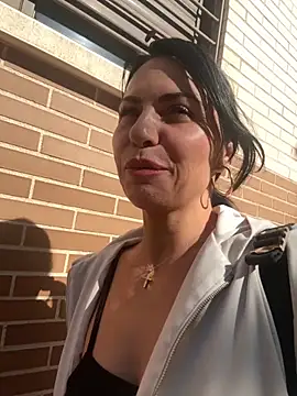 Snapshot of KimKelly13 chatting on October 7, 2025, 9:54 am KimKelly13 online show from October 7, 2025, 9:54 am