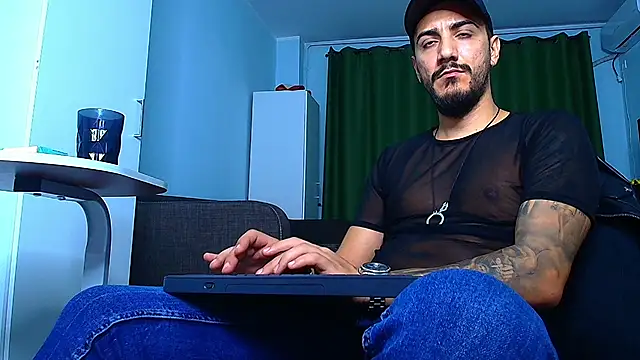 AndrewBanner online show from September 21, 2025, 3:22 am