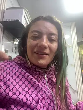 Snapshot of Broklinwhite_ chatting on June 22, 2026, 1:19 pm Broklinwhite online show from June 22, 2026, 1:19 pm