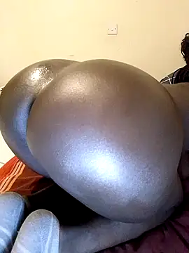 Misskhalifa  online show from February 25, 2025, 6:33 pm