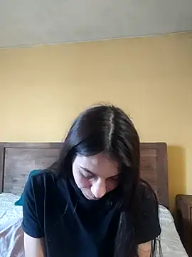 AntoniaHottie online show from April 25, 2026, 1:41 pm
