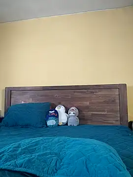 Snapshot of AntoniaHottie chatting on February 20, 2026, 9:33 am AntoniaHottie online show from February 20, 2026, 9:33 am