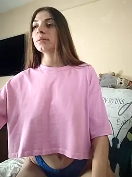 Snapshot of AntoniaHottie chatting on October 29, 2025, 9:08 am AntoniaHottie online show from October 29, 2025, 9:08 am