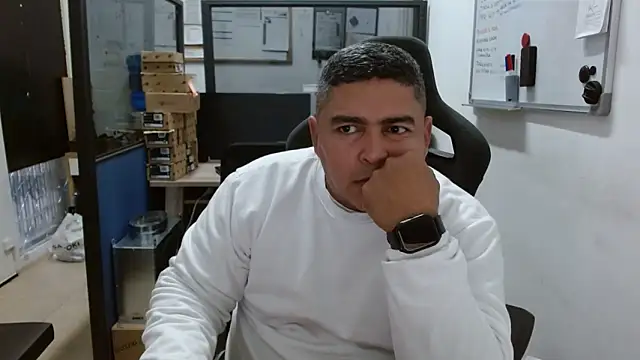 Snapshot of gordito_xx chatting on February 20, 2025, 4:47 pm gordito xx online show from February 20, 2025, 4:47 pm