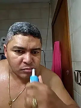 Snapshot of gordito_xx chatting on February 26, 2025, 6:19 am gordito xx online show from February 26, 2025, 6:19 am