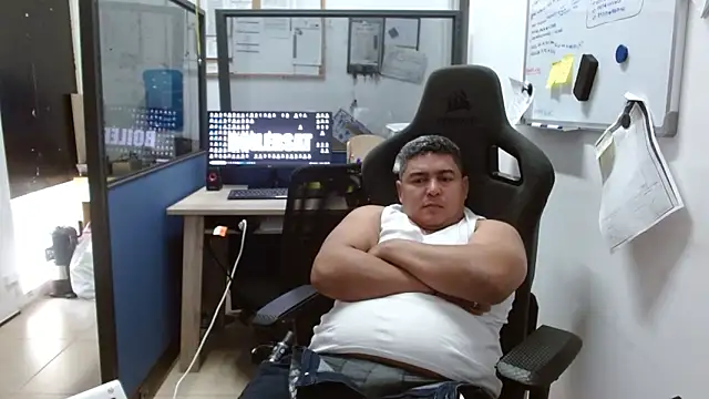 Snapshot of gordito_xx chatting on March 11, 2025, 1:01 pm gordito xx online show from March 11, 2025, 1:01 pm