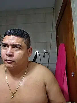 Snapshot of gordito_xx chatting on February 17, 2025, 6:31 am gordito xx online show from February 17, 2025, 6:31 am