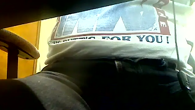 markluvskitty online show from October 9, 2025, 6:41 pm