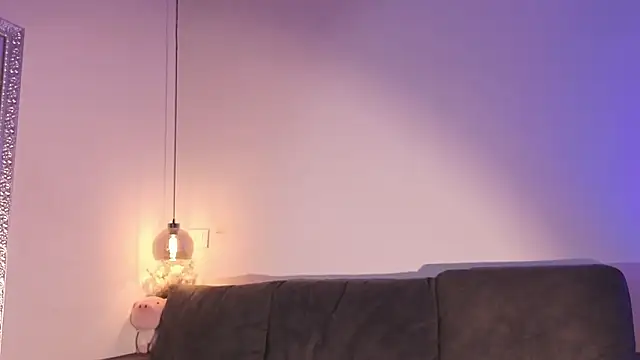 Snapshot of Isabella_francoo chatting on March 4, 2026, 11:40 am Isabella francoo online show from March 4, 2026, 11:40 am