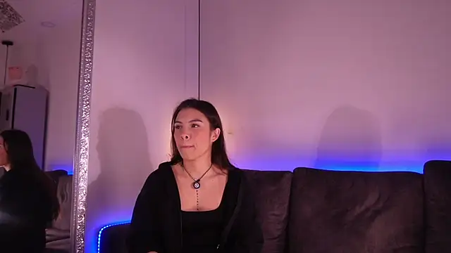 Snapshot of Isabella_francoo chatting on June 13, 2026, 11:52 am Isabella francoo online show from June 13, 2026, 11:52 am