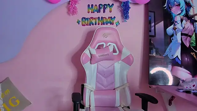 Snapshot of CharlotteMuller chatting on March 12, 2026, 9:08 pm CharlotteMuller online show from March 12, 2026, 9:08 pm