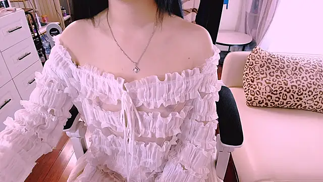 Lee Mi online show from March 10, 2026, 12:42 pm