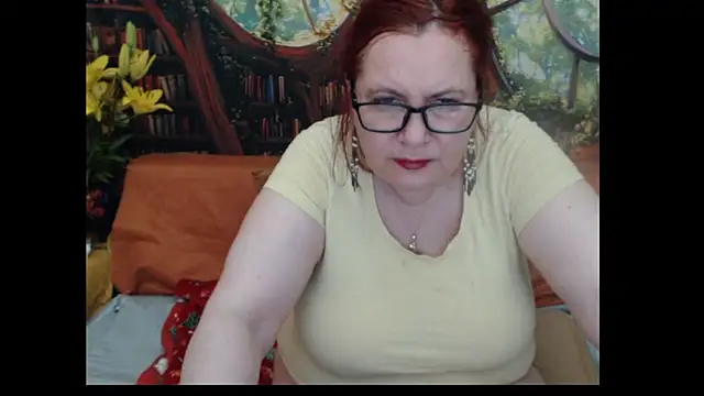 Snapshot of PlayfullMature chatting on June 29, 2026, 5:56 pm PlayfullMature online show from June 29, 2026, 5:56 pm