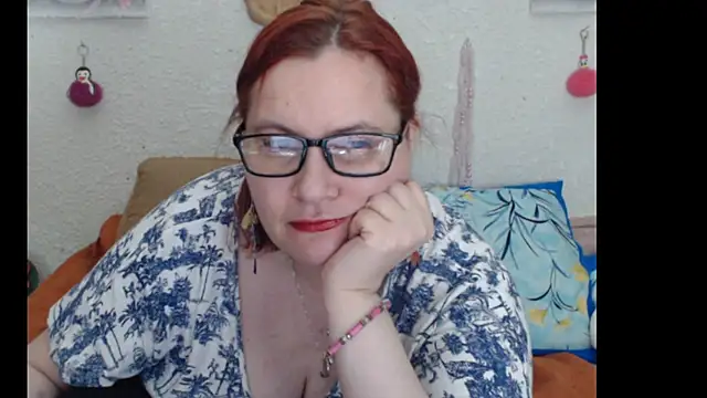 PlayfullMature online show from November 9, 2025, 3:16 pm