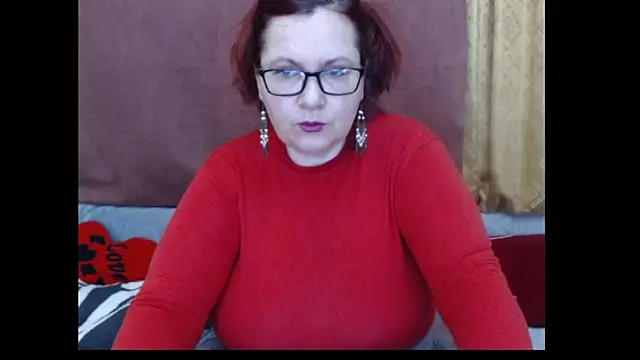 PlayfullMature online show from April 22, 2026, 2:40 am