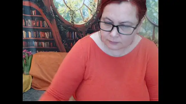 Snapshot of PlayfullMature chatting on July 25, 2026, 1:39 pm PlayfullMature online show from July 25, 2026, 1:39 pm