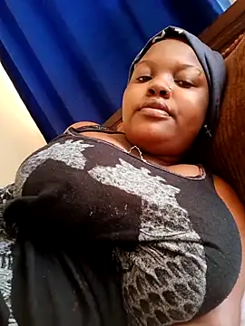 Snapshot of queennapal chatting on February 21, 2026, 9:55 am queennapal online show from February 21, 2026, 9:55 am