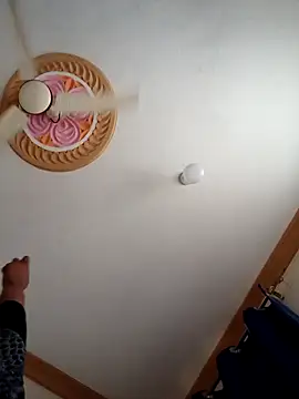 Snapshot of queennapal chatting on March 14, 2026, 7:03 am queennapal online show from March 14, 2026, 7:03 am