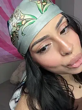 ThickerThanYoBitch online show from March 15, 2026, 2:02 pm