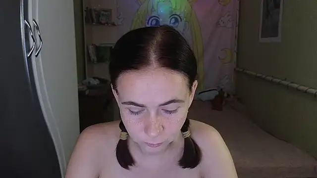 Riley Roo online show from October 10, 2025, 10:27 am