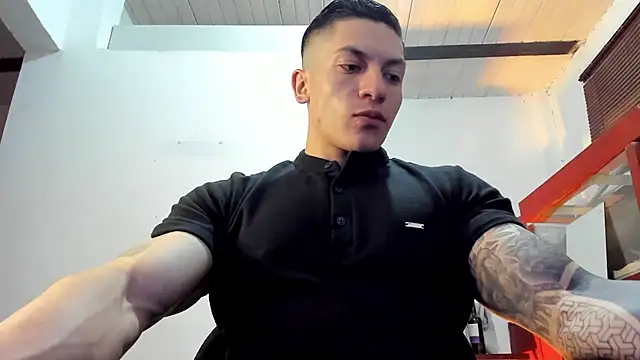 Snapshot of aquiles_51 chatting on November 7, 2025, 8:46 pm aquiles 51 online show from November 7, 2025, 8:46 pm