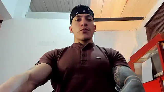 Snapshot of aquiles_51 chatting on October 25, 2025, 7:25 pm aquiles 51 online show from October 25, 2025, 7:25 pm