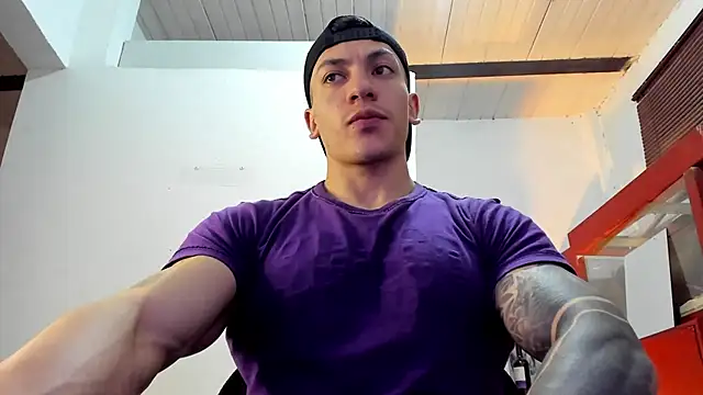 Snapshot of aquiles_51 chatting on November 11, 2025, 4:24 pm aquiles 51 online show from November 11, 2025, 4:24 pm