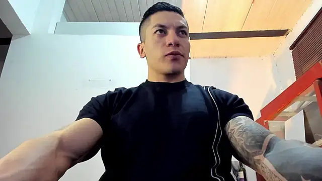 Snapshot of aquiles_51 chatting on October 18, 2025, 8:44 pm aquiles 51 online show from October 18, 2025, 8:44 pm