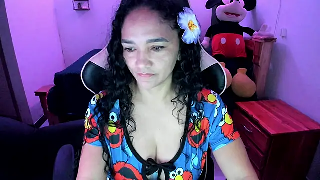 Snapshot of rayza_mature_154 chatting on June 13, 2026, 3:54 pm rayza mature 154 online show from June 13, 2026, 3:54 pm