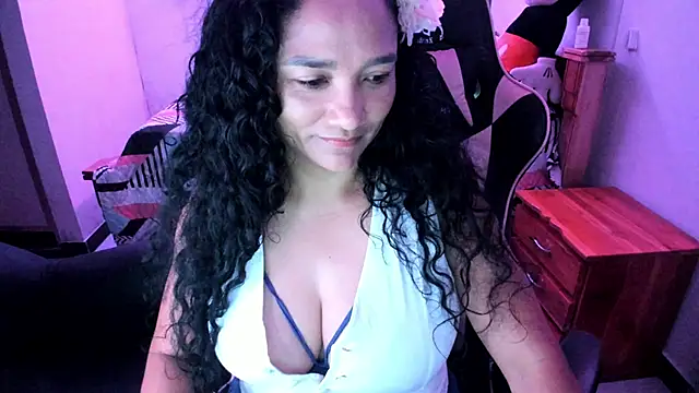 Snapshot of rayza_mature_154 chatting on May 9, 2026, 3:04 pm rayza mature 154 online show from May 9, 2026, 3:04 pm