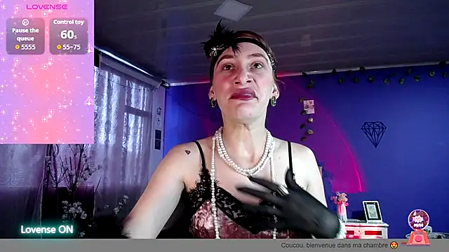 Snapshot of IsaBaileys_ chatting on October 30, 2025, 8:06 pm IsaBaileys online show from October 30, 2025, 8:06 pm