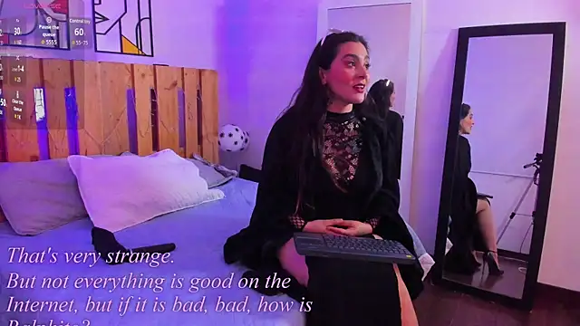 Snapshot of emily_amaya chatting on June 25, 2026, 8:25 pm emily amaya online show from June 25, 2026, 8:25 pm