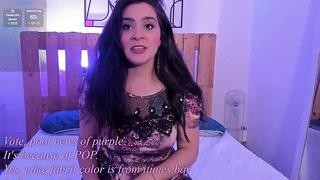 emily amaya online show from April 29, 2026, 8:15 pm