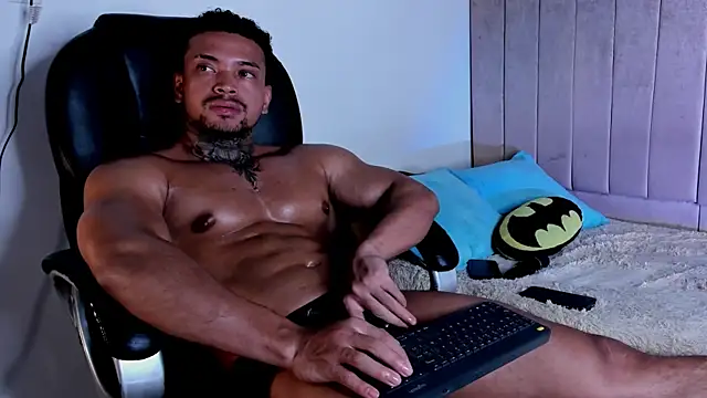 Snapshot of Stiven_collins chatting on June 25, 2026, 3:37 am Stiven collins online show from June 25, 2026, 3:37 am