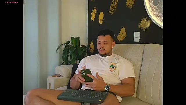 Snapshot of Stiven_collins chatting on July 16, 2026, 5:59 am Stiven collins online show from July 16, 2026, 5:59 am