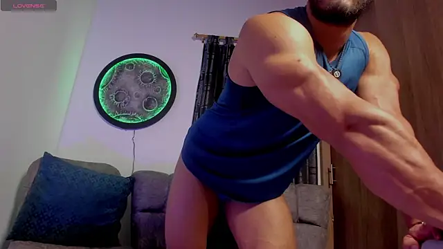 curt xxx online show from June 11, 2026, 2:53 am