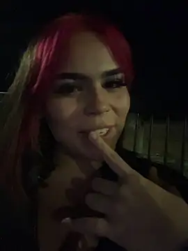 Snapshot of Chloemercury chatting on December 5, 2025, 2:54 am Chloemercury online show from December 5, 2025, 2:54 am