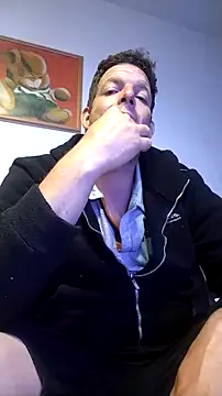 Knuffelstaaf123 online show from October 9, 2025, 12:44 am