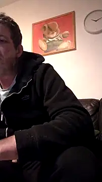 Knuffelstaaf123 online show from October 9, 2025, 9:48 pm