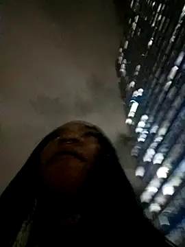 Snapshot of Honey-420- chatting on October 21, 2025, 12:00 am Honey-420- online show from October 21, 2025, 12:00 am