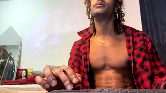 Snapshot of gerson173Hugo chatting on October 28, 2025, 11:25 pm gerson173Hugo online show from October 28, 2025, 11:25 pm