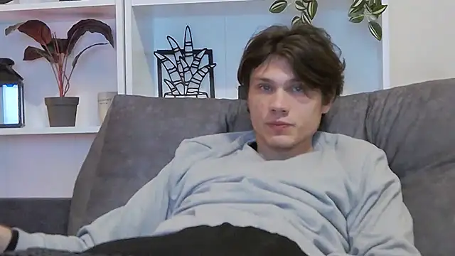 Snapshot of CalvinCay chatting on March 14, 2025, 2:31 am CalvinCay online show from March 14, 2025, 2:31 am