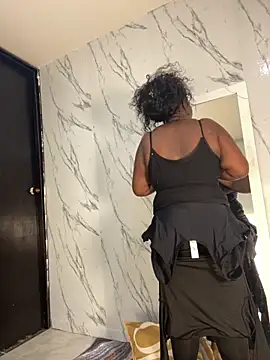 emilyrojas online show from April 10, 2026, 2:57 pm