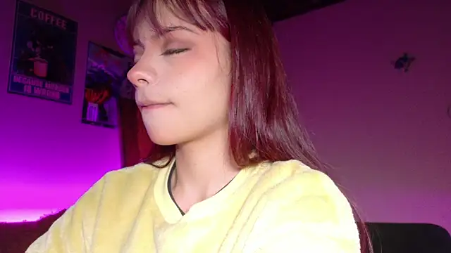 Snapshot of maryberry__ chatting on April 2, 2026, 7:26 am maryberry online show from April 2, 2026, 7:26 am