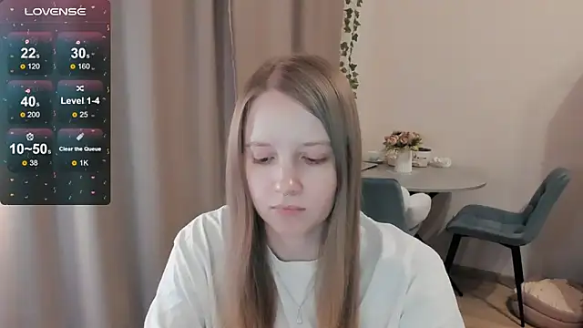 Snapshot of Alyaley chatting on March 4, 2026, 10:17 pm Alyaley online show from March 4, 2026, 10:17 pm