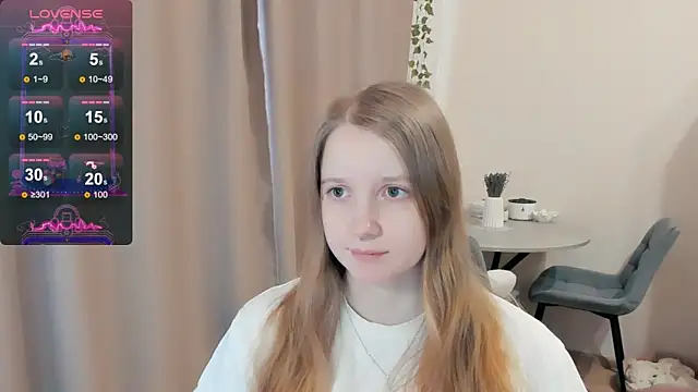 Snapshot of Alyaley chatting on October 9, 2025, 11:55 am Alyaley online show from October 9, 2025, 11:55 am